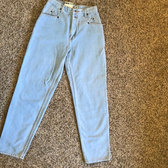 Zena Denim - Vintage Zena “Mom Jeans”